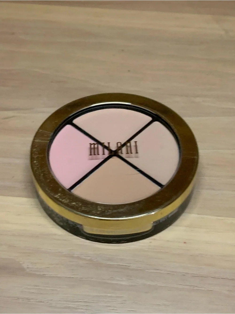 DISCONTINUED Milani Conceal + Perfect All-In-One Kit 01 Fair to Light NIB